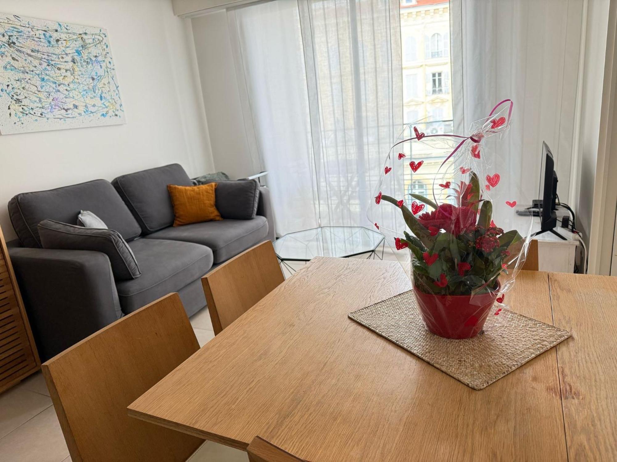 Appartement Nice Carre D Or Екстериор снимка